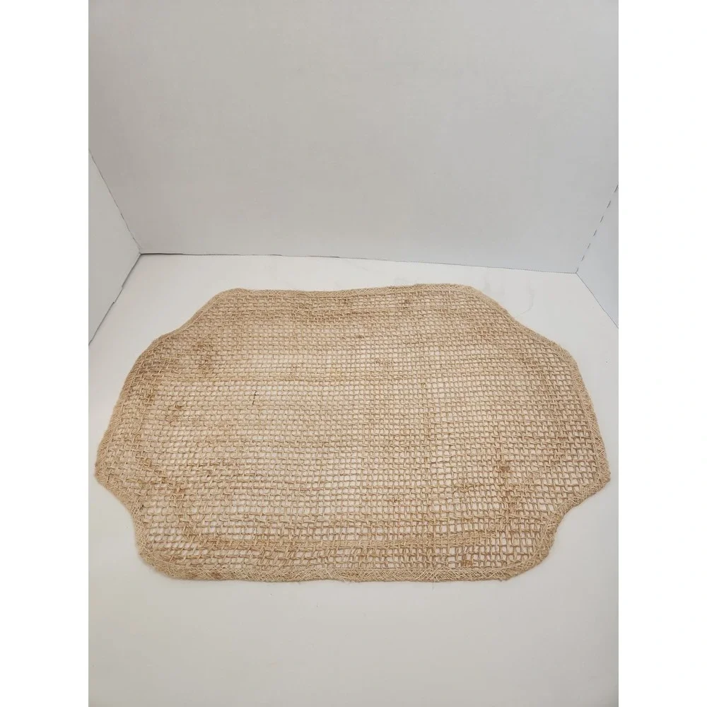 Vintage 70s Raffia Mesh Placemats Set of 4 Solid Natural Woven Scalloped Boho